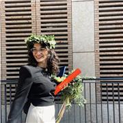 Laureata in giurisprudenza impartisce lezioni, in Italiano e in inglese, per studenti di qualsiasi corso di laurea